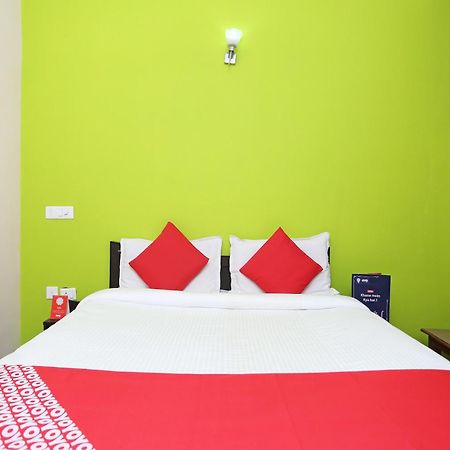 Hotel O Lime Wood Dehradun Exterior photo