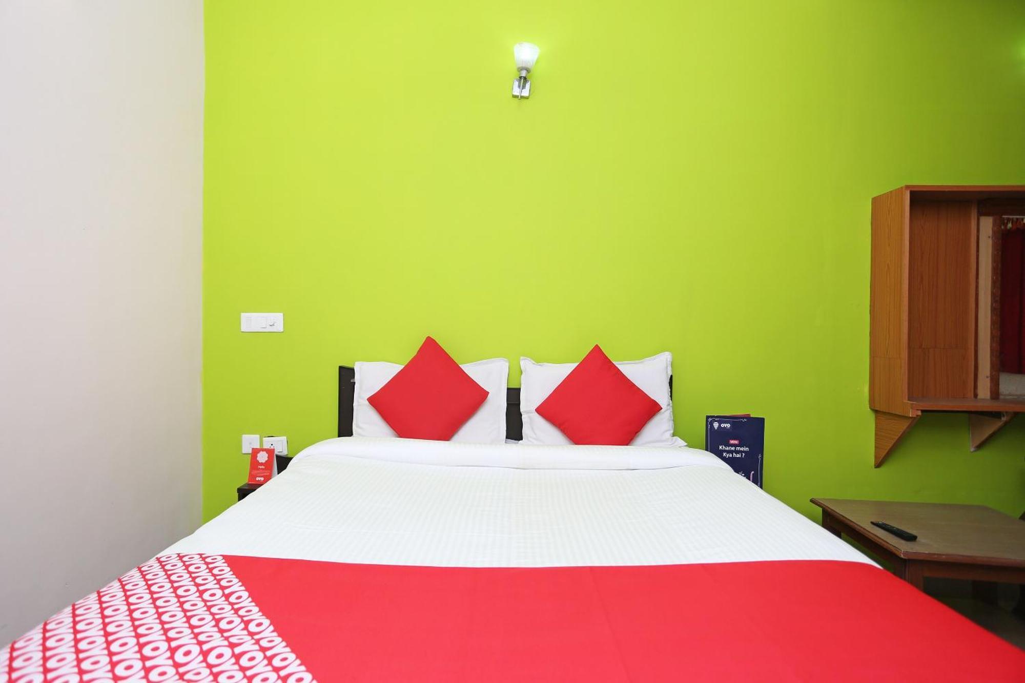 Hotel O Lime Wood Dehradun Exterior photo