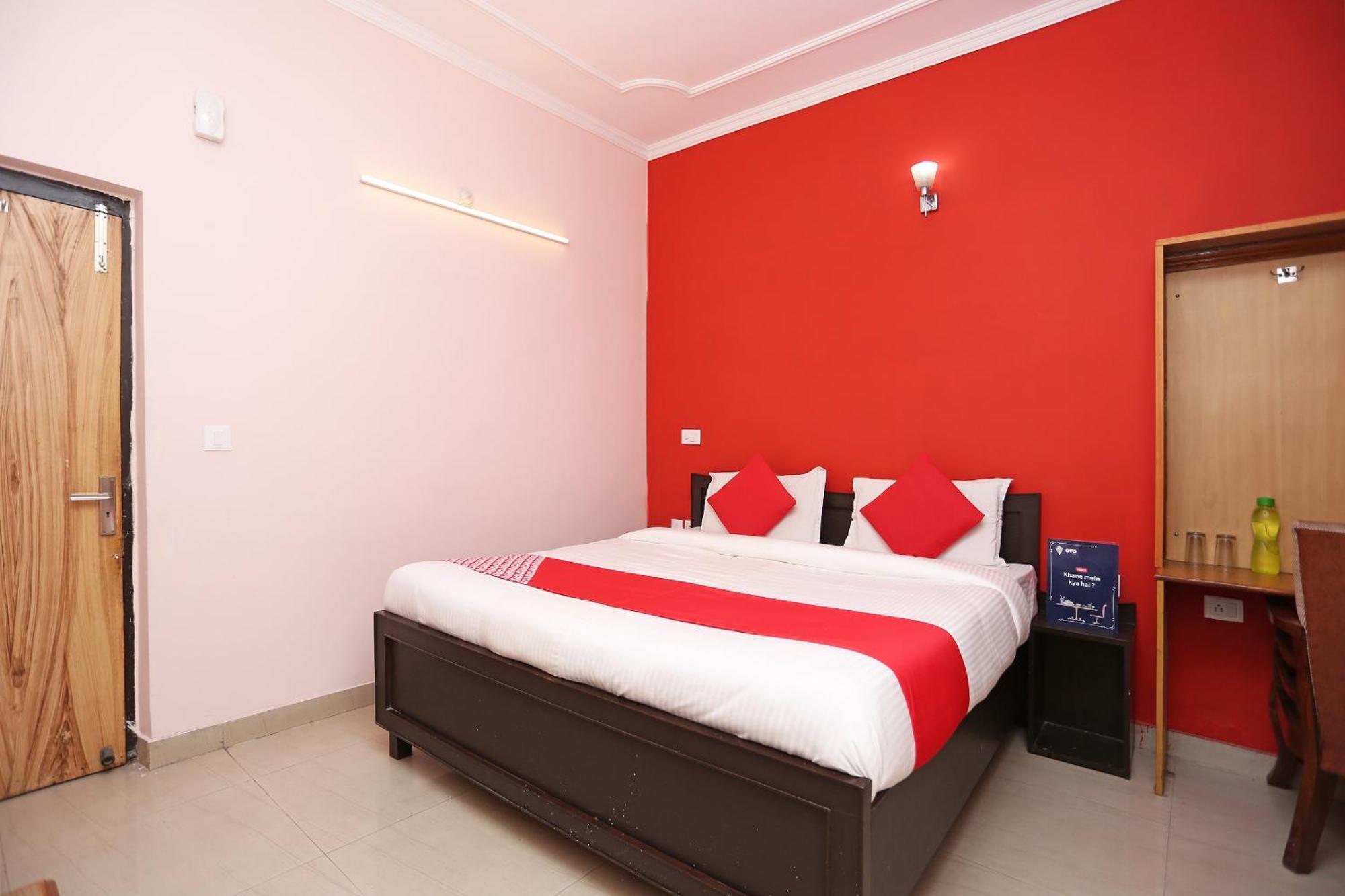 Hotel O Lime Wood Dehradun Exterior photo